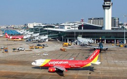 Đề xuất áp giá sàn vé máy bay nội địa: Thiệt khách hàng, “hành chính hoá” thị trường