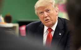 Trump mỉa mai tình báo Mỹ sau khi hoãn báo cáo về “tin tặc Nga”