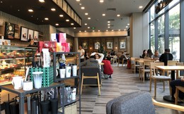 Bán đắt, bị ông chủ Trung Nguyên chê nhưng Starbucks Việt Nam vẫn bỏ xa nhiều đối thủ và ngày càng ăn nên làm ra