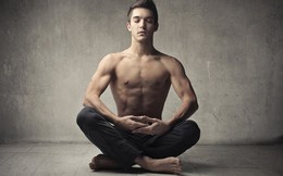 5 lý do khiến phái mạnh đừng nói KHÔNG với Yoga: Hãy vượt qua định kiến "chỉ dành cho phụ nữ" để thay đổi cuộc sống của bạn!