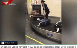Nhìn cách nhân viên sân bay Nhật Bản lau từng vali của khách, cư dân mạng không tiếc lời khen ngợi, thán phục