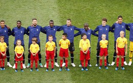 Cậu bé Việt Nam được Kante dắt ra sân trong trận chung kết World Cup