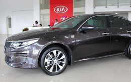 Kia Optima giảm giá gần 40 triệu đồng tại đại lý: Cạnh tranh Toyota Camry bằng giá hạng C
