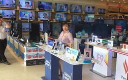 Lộ ảnh khu trải nghiệm điện thoại Vsmart của tỷ phú Phạm Nhật Vượng tại các hệ thống bán lẻ