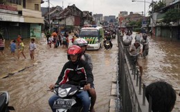 Jakarta chìm nhanh nhất thế giới, TP HCM đứng thứ 3, biến đổi khí hậu đáng sợ hơn rất nhiều so với chúng ta tưởng tượng