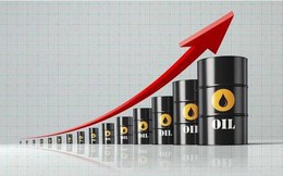 Thị trường ngày 14/8: Dầu bật tăng gần 5%, thép tăng vọt, vàng đảo chiều đi xuống