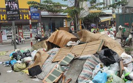 Hà Nội: Vì sao người dân chặn xe chở rác vào bãi Nam Sơn?