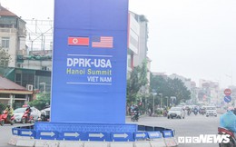 Ảnh: Đường phố Hà Nội rợp cờ hoa trước thềm Hội nghị thượng đỉnh Mỹ - Triều