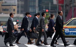 Giới chuyên gia lo kinh tế Nhật suy thoái khi thuế tiêu dùng chuẩn bị tăng mạnh