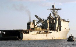 Chiến hạm Mỹ bị cách ly trên biển vì virus hiếm