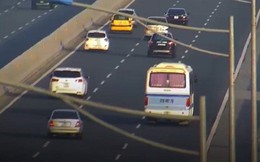 Ngang nhiên dừng đỗ trên cao tốc Hà Nội - Hải Phòng, tài xế bị phạt 5,5 triệu đồng