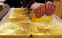 Giá vàng tăng vọt lên mức cao nhất trong hơn 6 năm