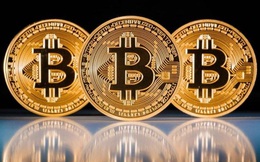 Thị trường tiền ảo ‘cháy đỏ’, Bitcoin lùi sâu về 7.500 USD