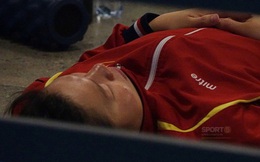 Góc chạnh lòng: Ánh Viên ngủ ngon lành dưới sàn đất trước giờ bơi chung kết ở SEA Games 2019
