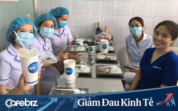 Không riêng “vua bánh mì” Kao Siêu Lực, nhiều doanh nghiệp F&B như Sơn Kim, Sai Gon Food đang tặng nhiều thực phẩm ngon đến các y bác sỹ tuyến đầu chống Covid-19