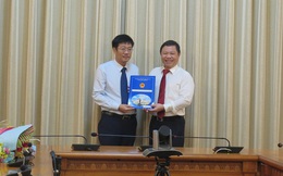 Ông Trần Thanh Tùng làm Chủ tịch UBND quận 8