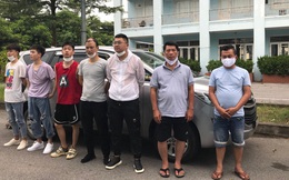 CSGT phát hiện 5 người Trung Quốc đi thuyền nhập cảnh trái phép qua Lào Cai định vào TP.HCM