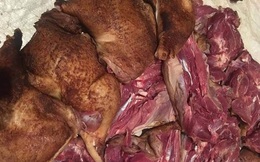 Rợn người món thịt gà tây đặc sản tràn ngập thị trường Tết