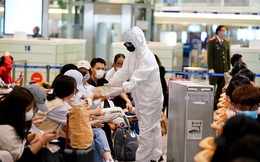 Sân bay Nội Bài dừng đón người Việt Nam về nước