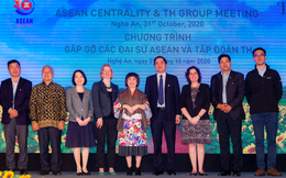 Sự kiện Gặp gỡ Đại sứ ASEAN và Tập đoàn TH được tổ chức tại "thủ phủ bò sữa" của TH