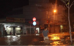 Bình Định: Nước lũ đổ về gây ngập cửa ngõ vào thành phố Quy Nhơn