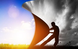 Từ 10 đến 20 là khoảng cách 10 năm, nhưng từ 20 đến 30 khoảng cách bằng cả cuộc đời! Được mấy ai hiểu hết?