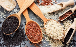 Gạo trắng hay gạo lứt, đâu mới là loại lương thực lành mạnh nhất cho sức khỏe?