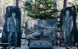 Thăm thú nghĩa trang mafia độc đáo ở Nga: Khi còn sống khét tiếng bao nhiêu, lúc nhắm mắt cũng hoành tráng bấy nhiêu