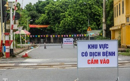 Bên trong khu phố ở Hà Nam bị phong tỏa vì ca mắc COVID-19