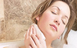 5 thói quen khi tắm không được khuyến khích vì sẽ gây hại cho sức khỏe