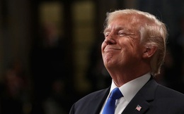 Chứng khoán Mỹ lập đỉnh mới: Ông Trump nói “Bạn thật may mắn khi tôi là Tổng thống”