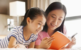 Đến tuổi đi học, những đứa trẻ tiếp thu kiến ​​thức bằng cách xem TV và ĐỌC SÁCH có 3 sự khác biệt rõ ràng: Phụ huynh đọc xong không khỏi bất ngờ