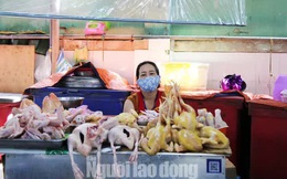 Đà Nẵng: Chợ truyền thống đìu hiu, hàng trăm tiểu thương mỏi mòn chờ khách