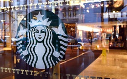 Starbucks đăng khuyến mại Black Friday rõ ràng từng chữ vẫn bị chỉ trích gay gắt, thế mới thấy người dùng Việt Nam khổ vì bị nhà bán lẻ "lươn" mọi nơi mọi lúc