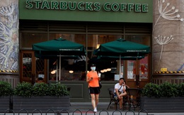 Một ngày sau phốt 'động trời', thêm nhiều cửa hàng Starbucks bị phát hiện không đảm bảo an toàn thực phẩm