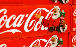 Sự thật ngã ngửa về ông già Noel: Từ nguyên mẫu là yêu tinh, được Coca Cola 'đáng yêu hóa' với bộ râu dài trắng, to béo, vui nhộn để bán đồ uống