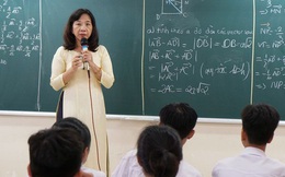 Thu nhập của giáo viên lâu năm có bị giảm trong năm 2022?