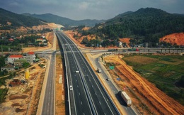 Ngành giao thông 2 thập kỷ mới làm được 1.200km đường cao tốc, mục tiêu tiêu 4 năm tới gấp... 1,5 lần