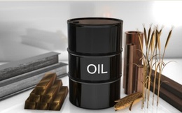 Thị trường ngày 4/12: Giá dầu và cao su giảm, vàng tăng mạnh, cà phê cao nhất 10 năm
