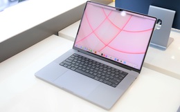 MacBook Pro 2021 giá cao ngất ngưởng vẫn cháy hàng tại Việt Nam