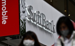Hồi phục ngoạn mục sau 1 năm bết bát, cổ phiếu SoftBank vượt đỉnh lịch sử
