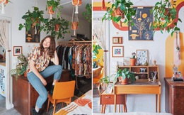 Biến căn hộ 32m2 trở thành không gian sống lý tưởng với nhiều cây xanh: Thay tông màu đen trắng thành nâu và vàng mù tạt