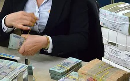 Lãi suất liên ngân hàng bắt đầu tăng mạnh