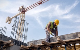 Tâm tư của nhà thầu xây dựng: “Giá vật liệu tăng bất thường, chúng tôi nguy cơ thua lỗ, phá sản”
