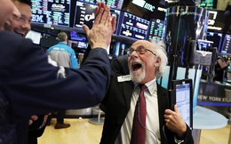 Bất chấp lạm phát tăng nóng, S&P 500 vẫn lập đỉnh mới