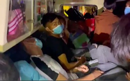 CLIP: Xe cứu thương chở 11 người từ Bắc Ninh về Sơn La với giá 300 ngàn đồng/người
