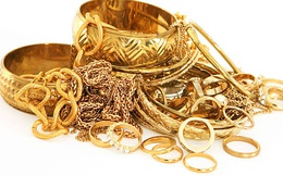 Giá vàng có thể còn giảm, chuyên gia khuyên mua vào