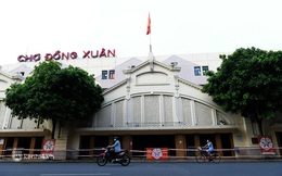 Hà Nội: Chợ Đồng Xuân im lìm khác lạ, hơn 2.100 gian hàng tạm đóng cửa