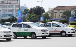 TPHCM sử dụng taxi vận chuyển bệnh nhân