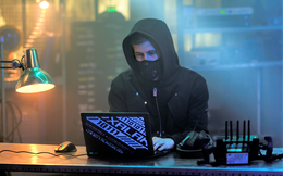 Asus bắt tay với Alan Walker làm laptop gaming có thể “biến hình” thành bàn DJ, giá 50 triệu đồng tại Việt Nam